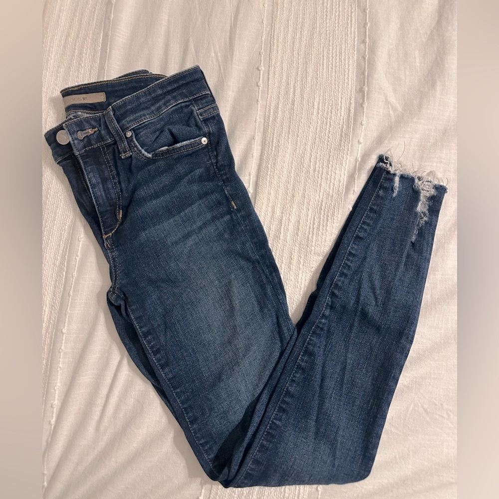 Joe’s skinny leg jeans
